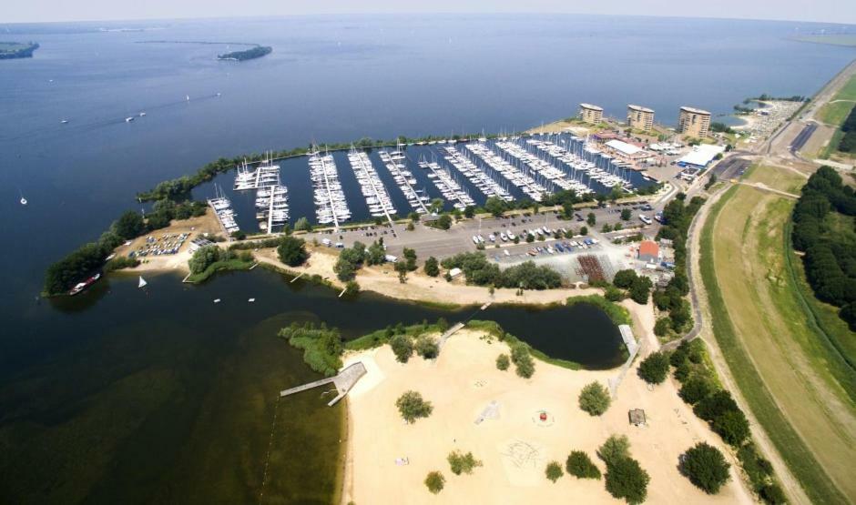 Marinaparcs Алмере Екстер'єр фото